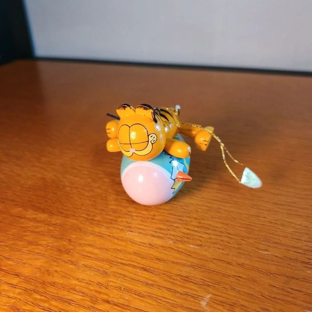 Vintage Garfield Easter Ornament